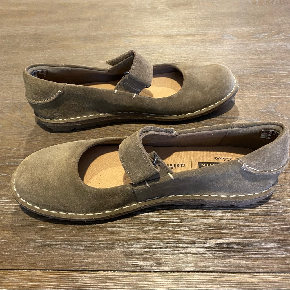 Clarks Taupe Suede Mary Jane Flats - Picture 5 of 16